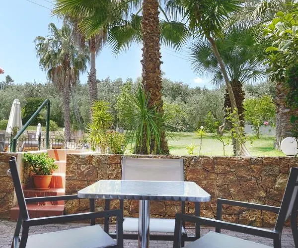 Aloni Lejlighedshotel
