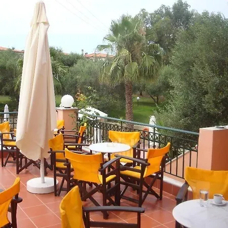 Aloni Aparthotel